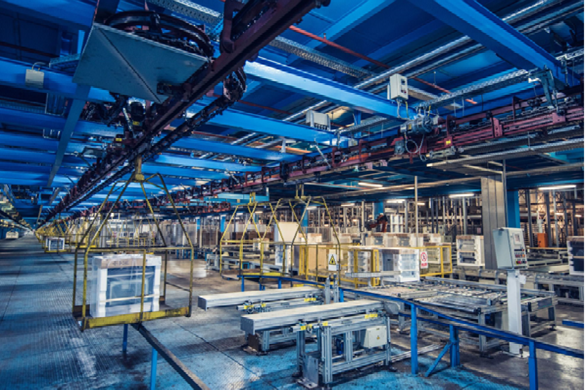 Investing in UAE Manufacturing: 35% Growth and Key Trends for 2024